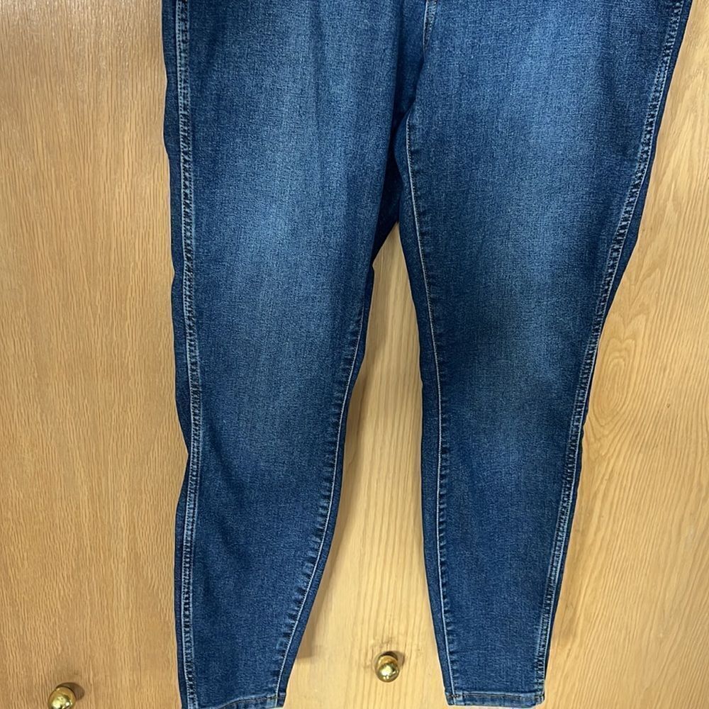 Everlane Way High Skinny Jeans - Picture 5 of 11
